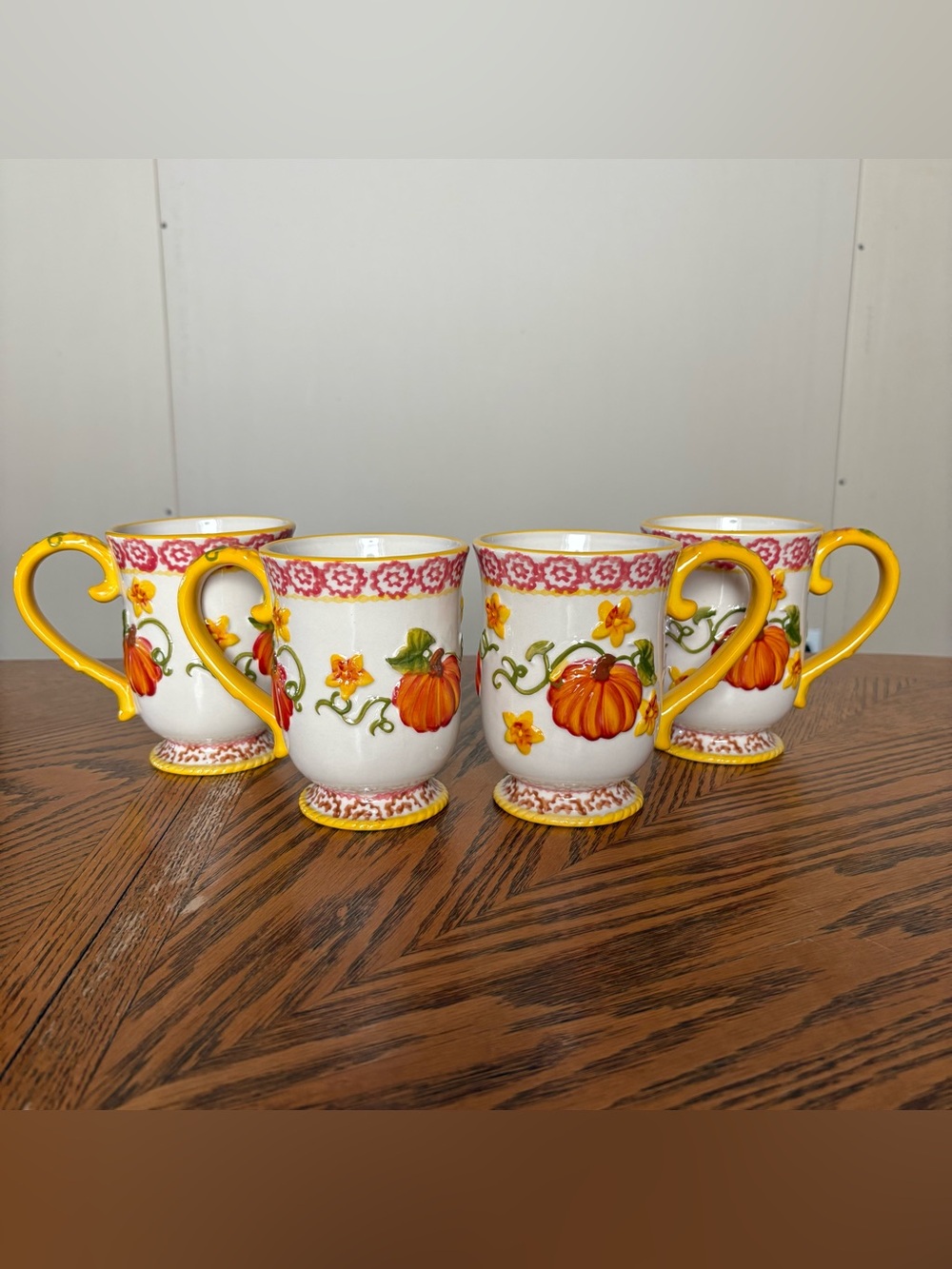 NEW Temptations by Tara Pumpkin Patch Ceramic Mugs - Yellow Handle (Set of 4)